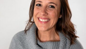 Sierra Headshot